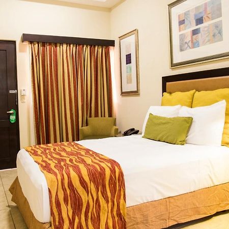 Hotel El Viejo Inn تشينانديغا المظهر الخارجي الصورة